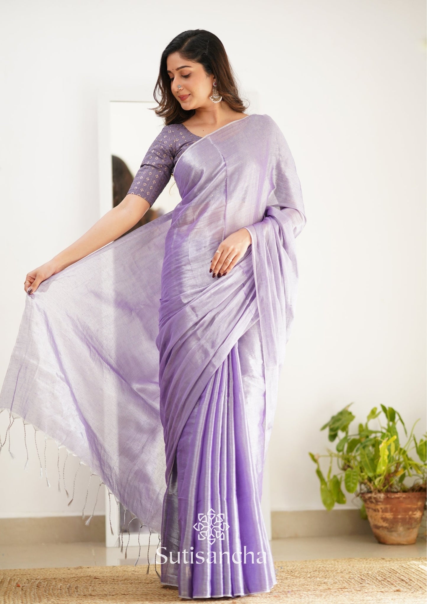 Dhiyona SS Sutisancha Lavender Handloom Tissue Saree With Designer Blouse