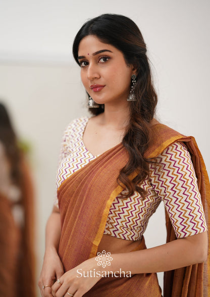 Dhiyona SS Sutisancha Rust Orange Handloom Cotton Saree With Designer Blouse