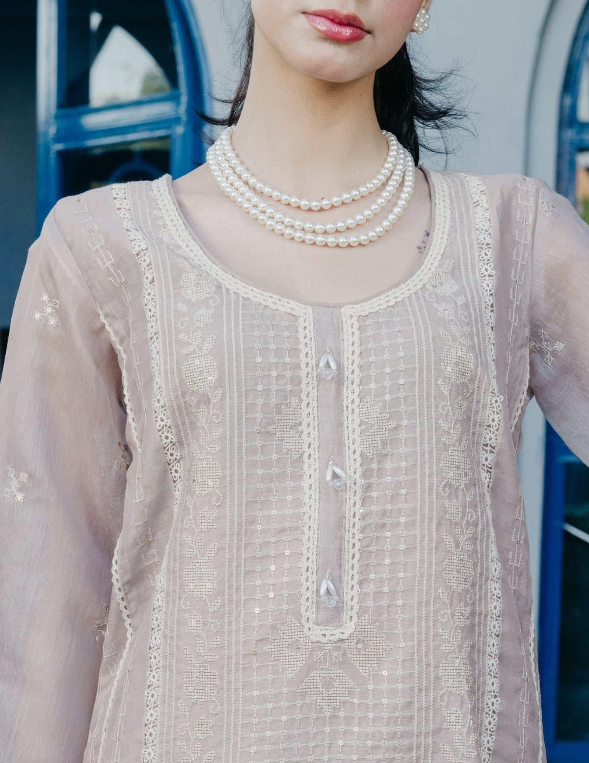 Zariya mul chanderi embroidered beige suit set