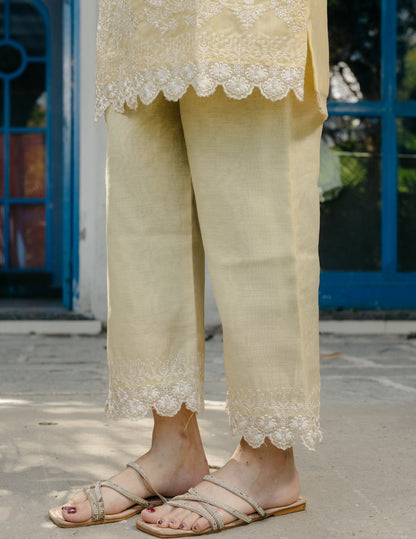 Smrti mul chanderi embroidered yellow suit set