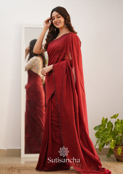Dhiyona SS Sutisancha Cherry Maroon Handloom Cotton Saree With Blouse