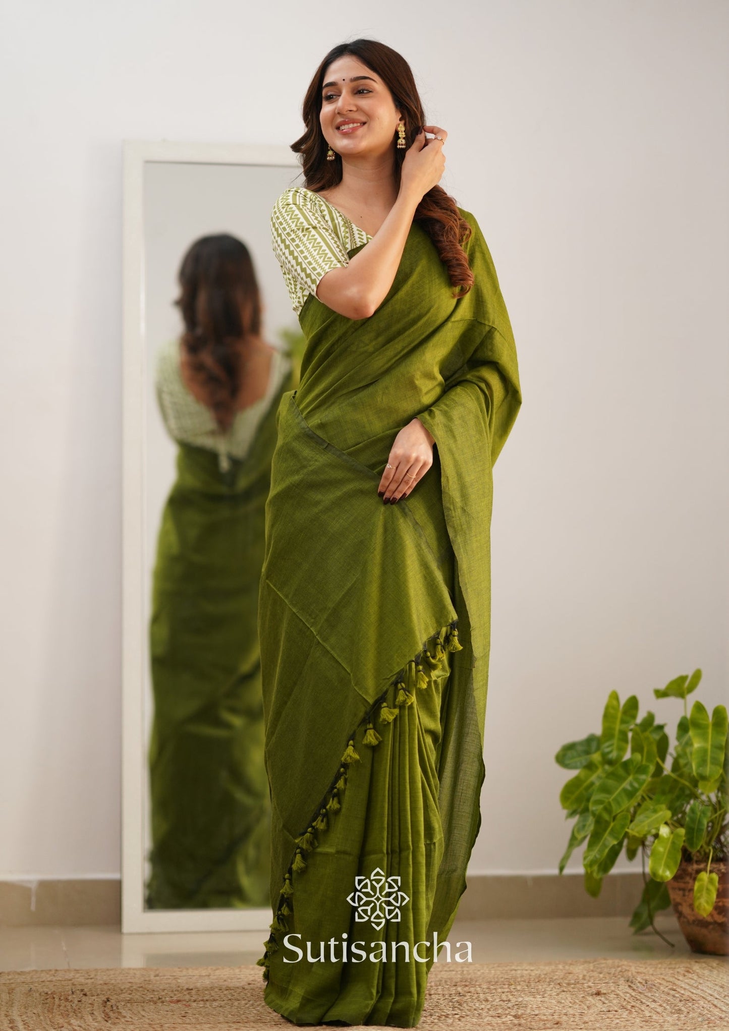 Dhiyona SS Sutisancha Mehndi Handloom Cotton Saree With Designer Blouse