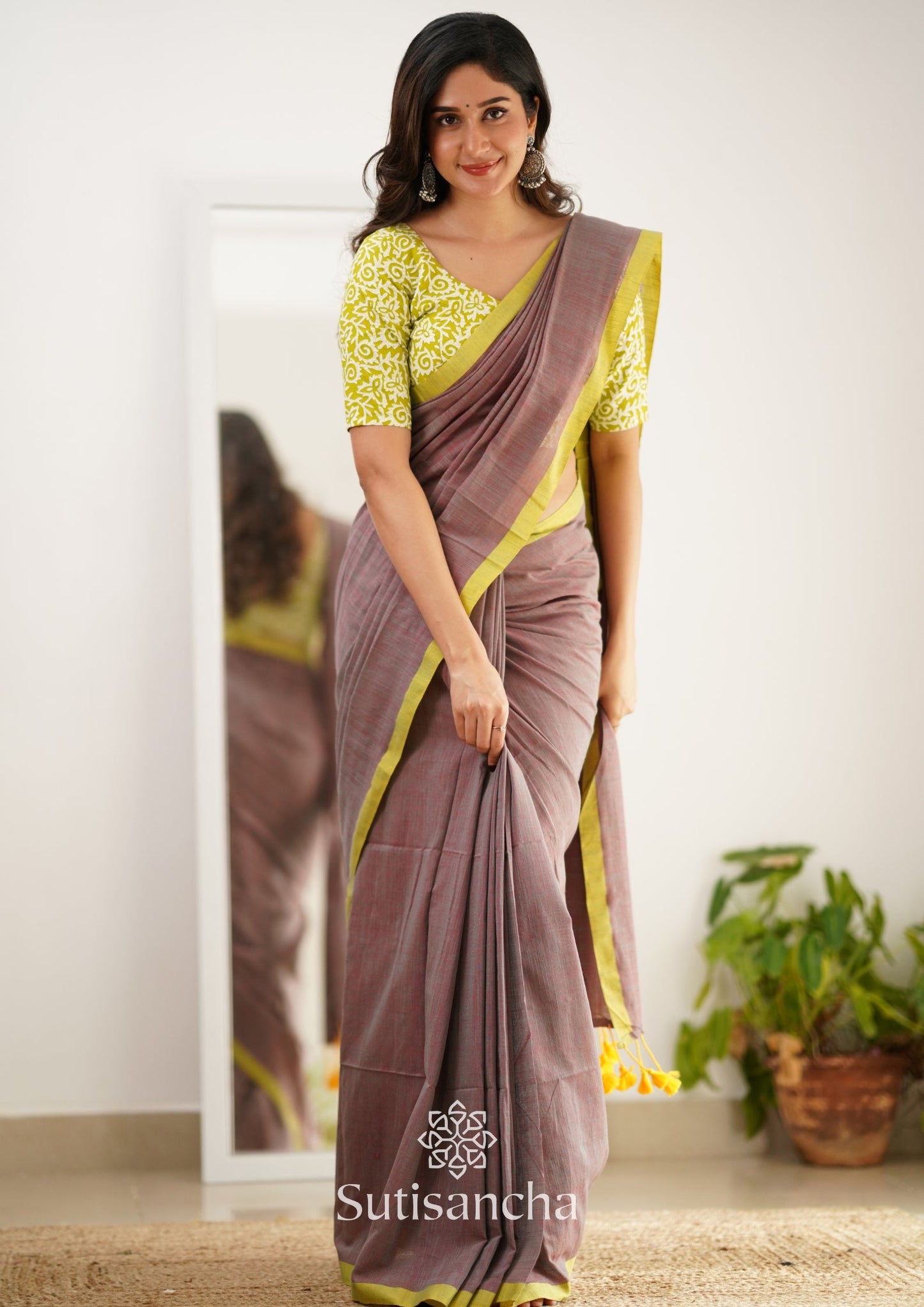 Dhiyona SS Sutisancha Handloom Cotton Saree With Designer Blouse