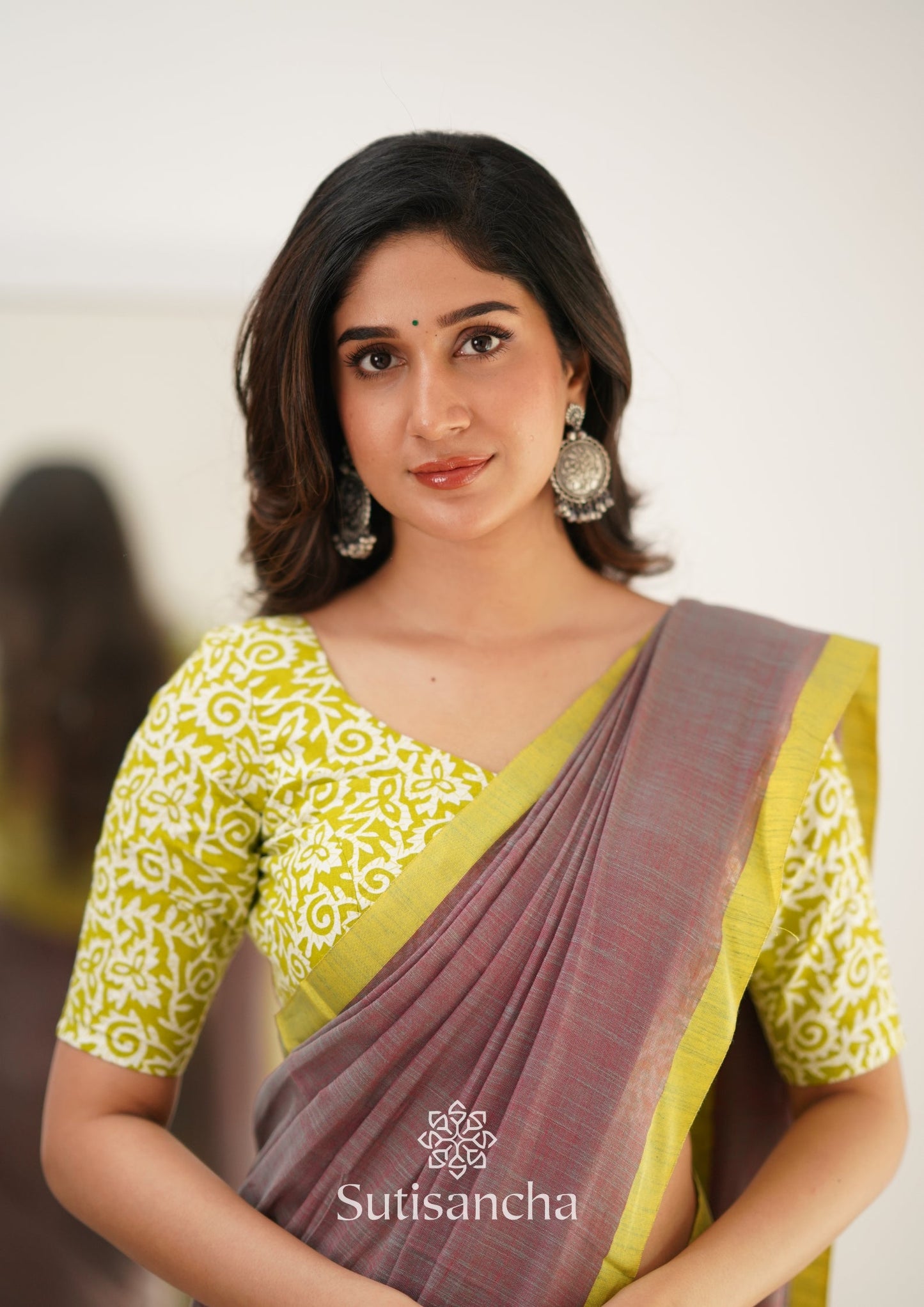 Dhiyona SS Sutisancha Handloom Cotton Saree With Designer Blouse