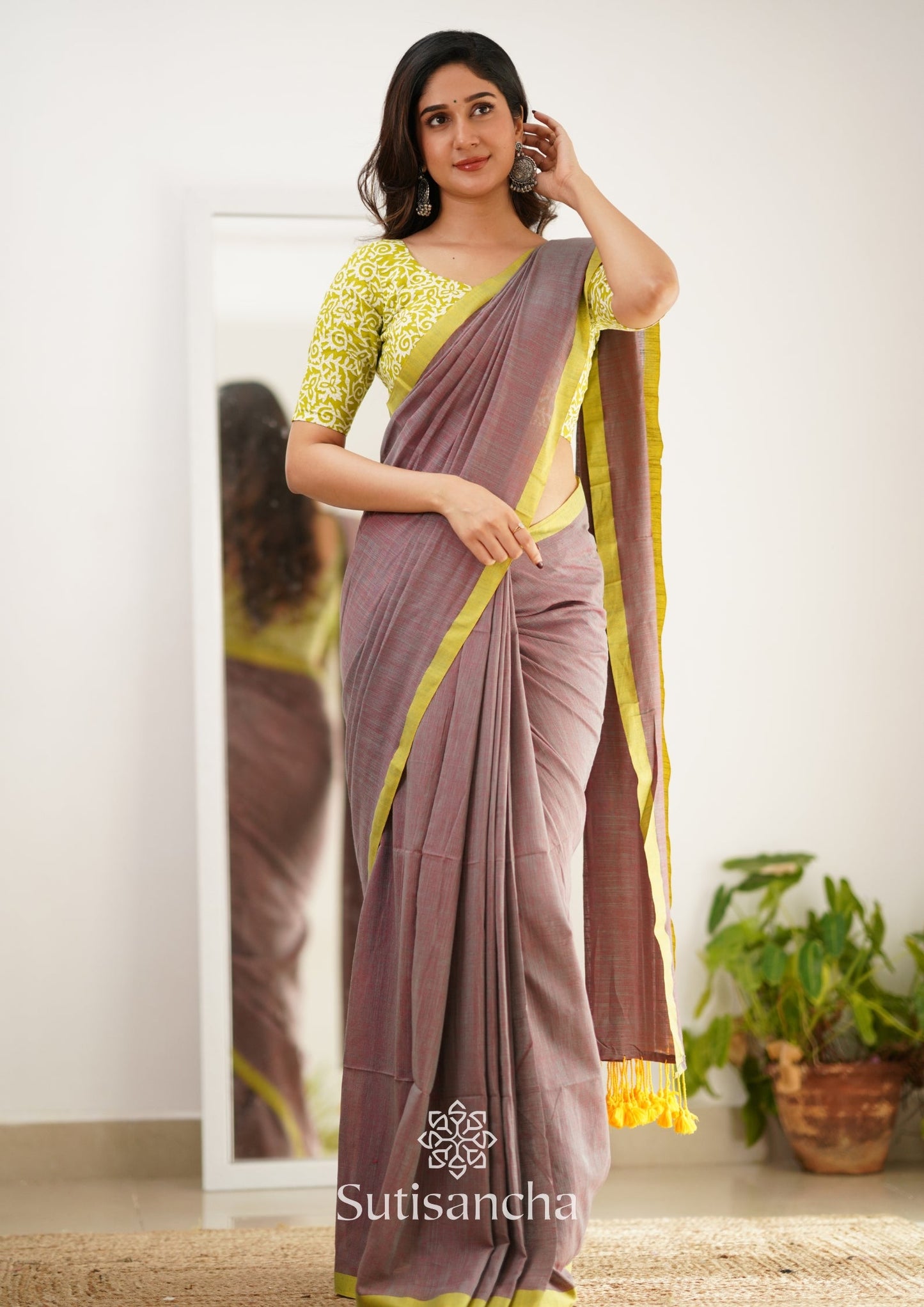Dhiyona SS Sutisancha Handloom Cotton Saree With Designer Blouse