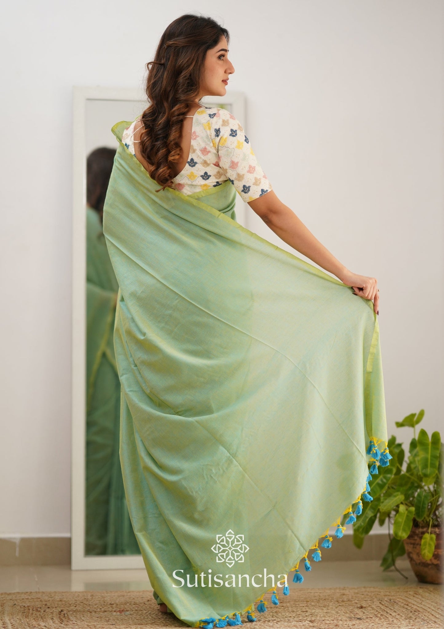 Dhiyona SS Sutisancha Pistachio Green Handloom Cotton Saree With Designer Blouse
