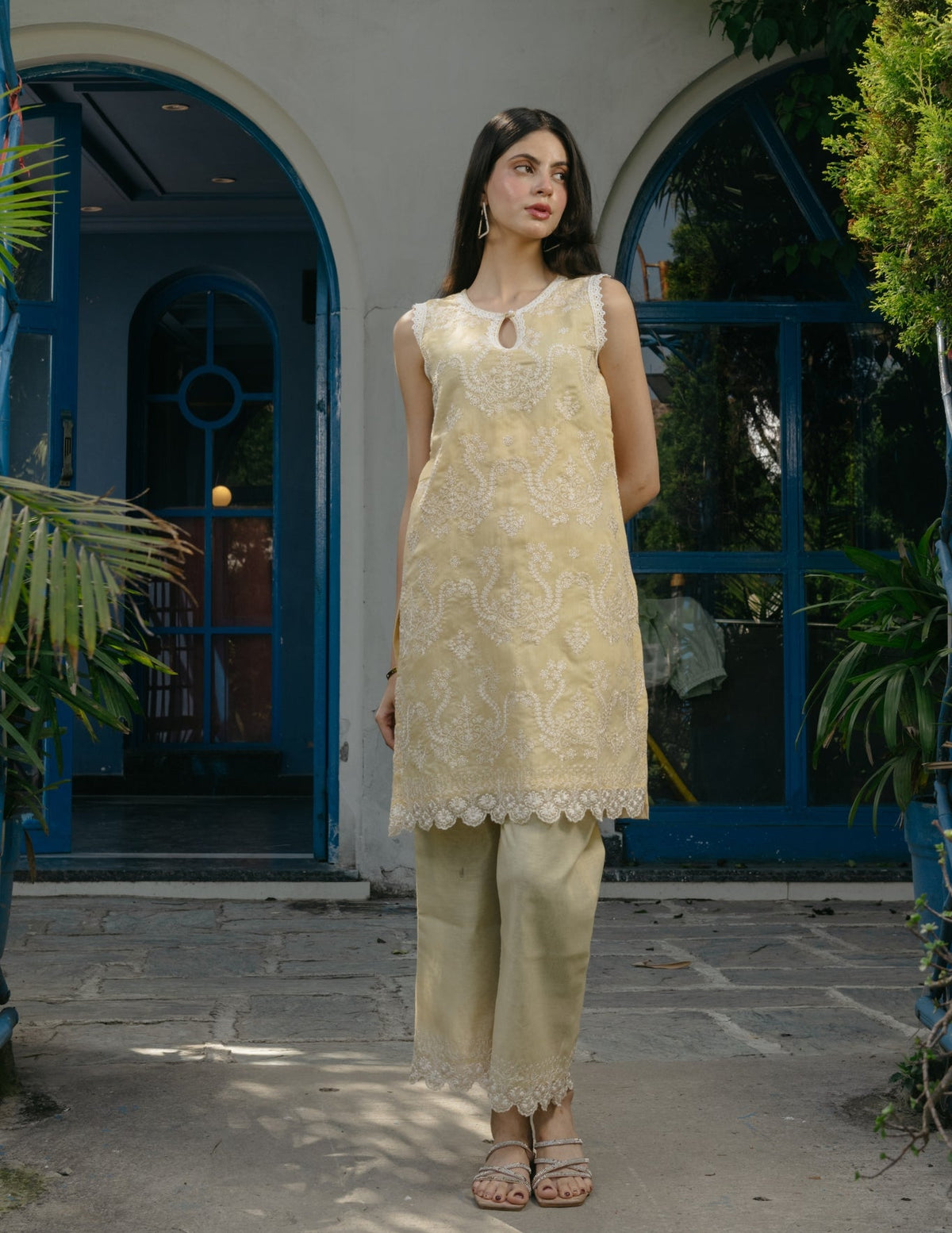 Smrti mul chanderi embroidered yellow suit set