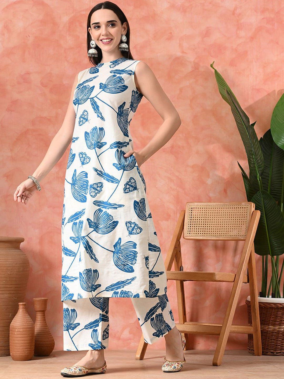 Floral Printed A-Line Kurta With Trousers