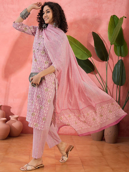 Floral Printed Round Neck Pure Cotton Straight Kurta With Trousers & Dupatta