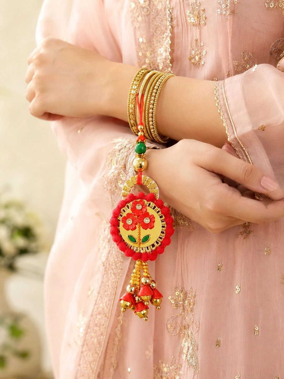 Dhiyona Rakhi