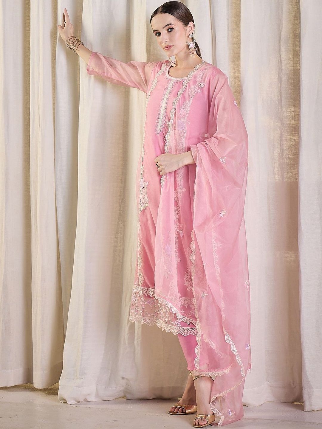 Dhiyona IE Women Ethnic Motifs Embroidered Kurta with Trousers & With Dupatta
