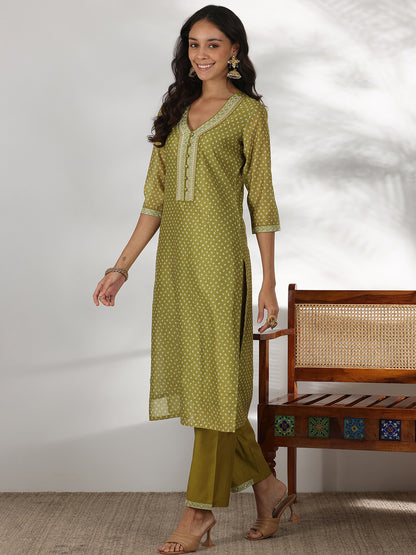 Women Ethnic Motifs Printed Regular Thread Work Kurta with Trousers & With Dupatta