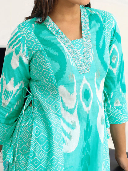 Women Ethnic Motifs Printed Regular Cotton Blend Kurta with Trousers & With Dupatta