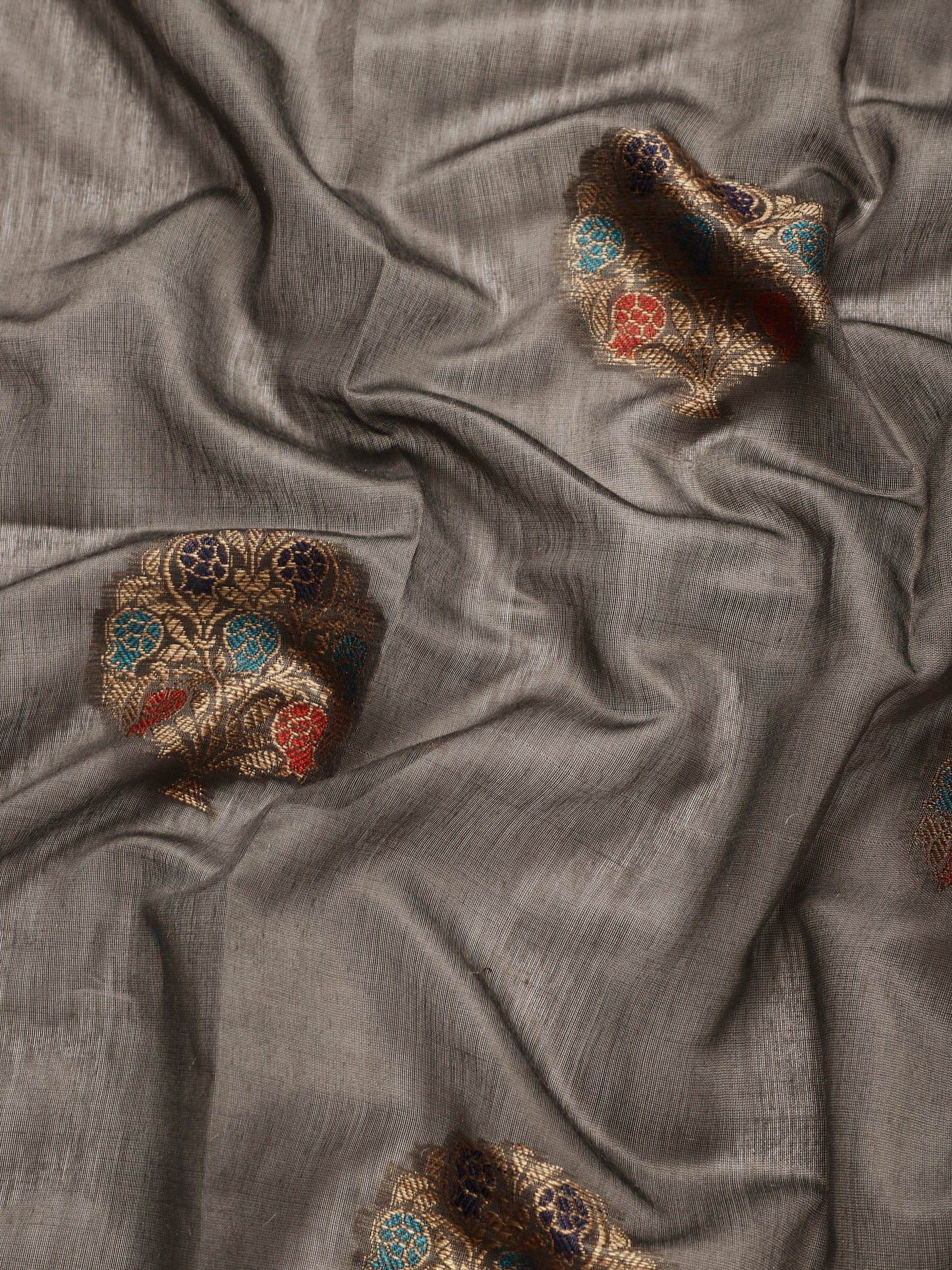 Dhiyona GR Women's Vaibhavi Davy's Grey Cotton Blend Saree