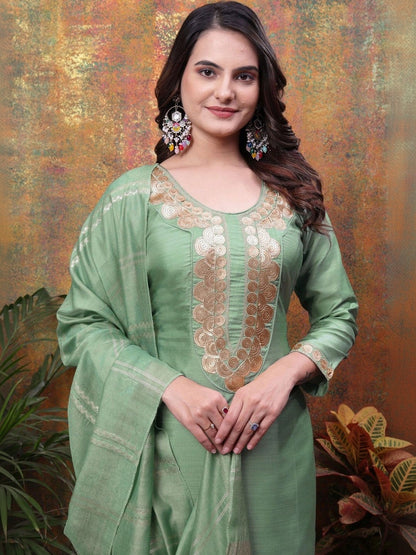 Women Ethnic Motifs Embroidered Regular Kurta with Trousers & With Dupatta