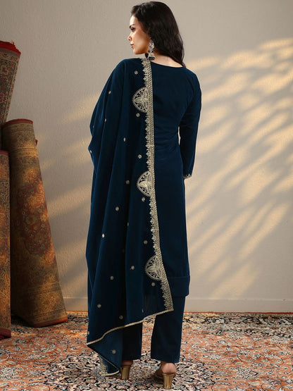 Ethnic Motifs Embroidered Round Neck Zari Velvet Kurta & Trousers With Dupatta