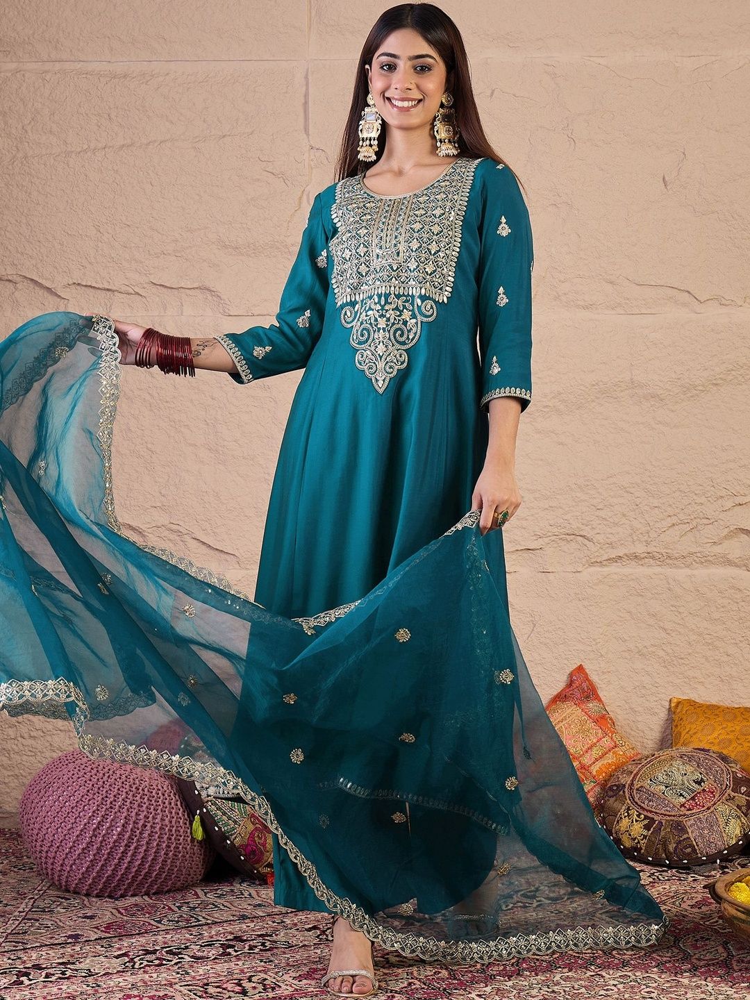 Dhiyona IN Women Ethnic Motifs Embroidered Panelled Thread Work Kurta with Palazzos & With Dupatta