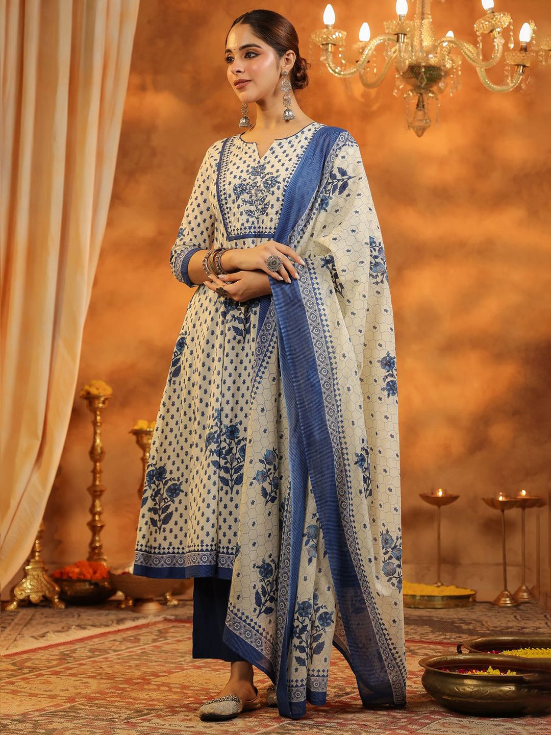 Dhiyona RR Women's Floral Printed Pure Cotton Republic Day Kurta With Trousers & Dupatta