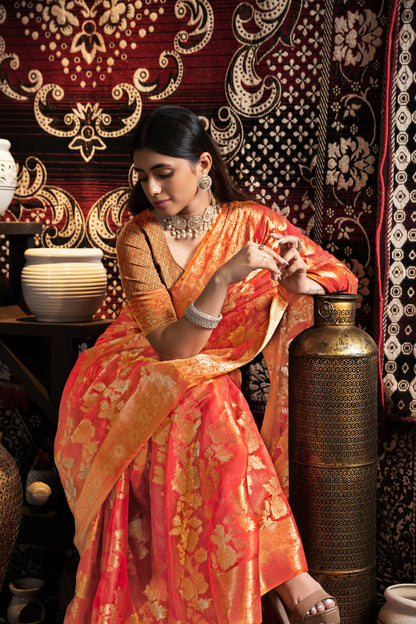 Dhiyona GR Women's Vedika Red Jimmi Choo Zari Woven Saree