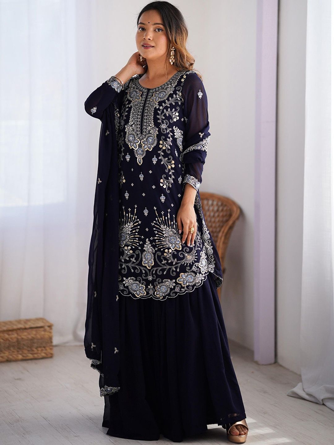 Dhiyona KL Women Ethnic Motifs Embroidered Regular Sequinned Kurta with Sharara & With Dupatta