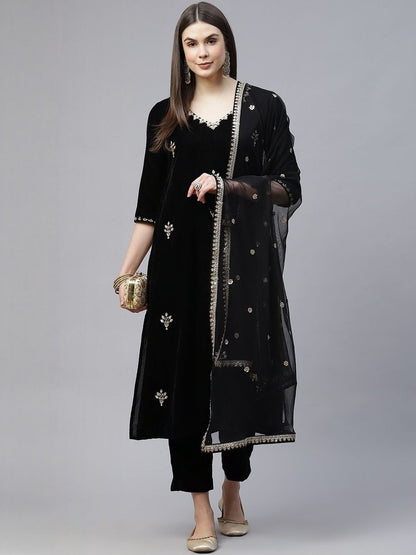 Dhiyona KL Women Ethnic Motifs Embroidered Regular Velvet Kurta with Trousers & With Dupatta