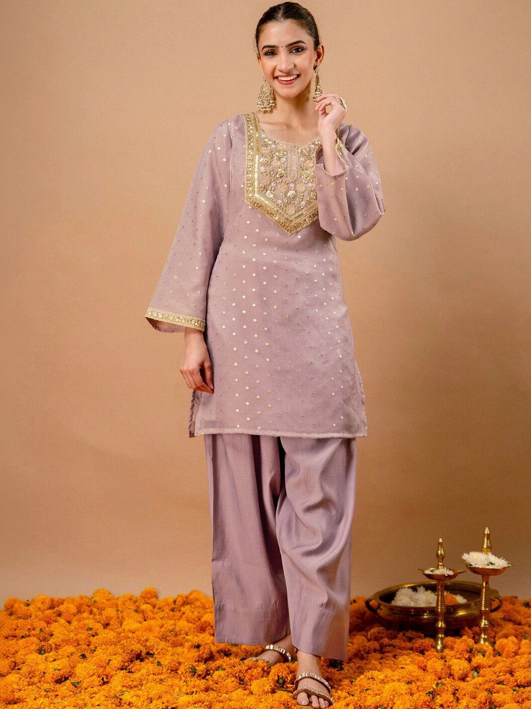 Embroidered Dusty Lavender Silk Blend Kurta Set