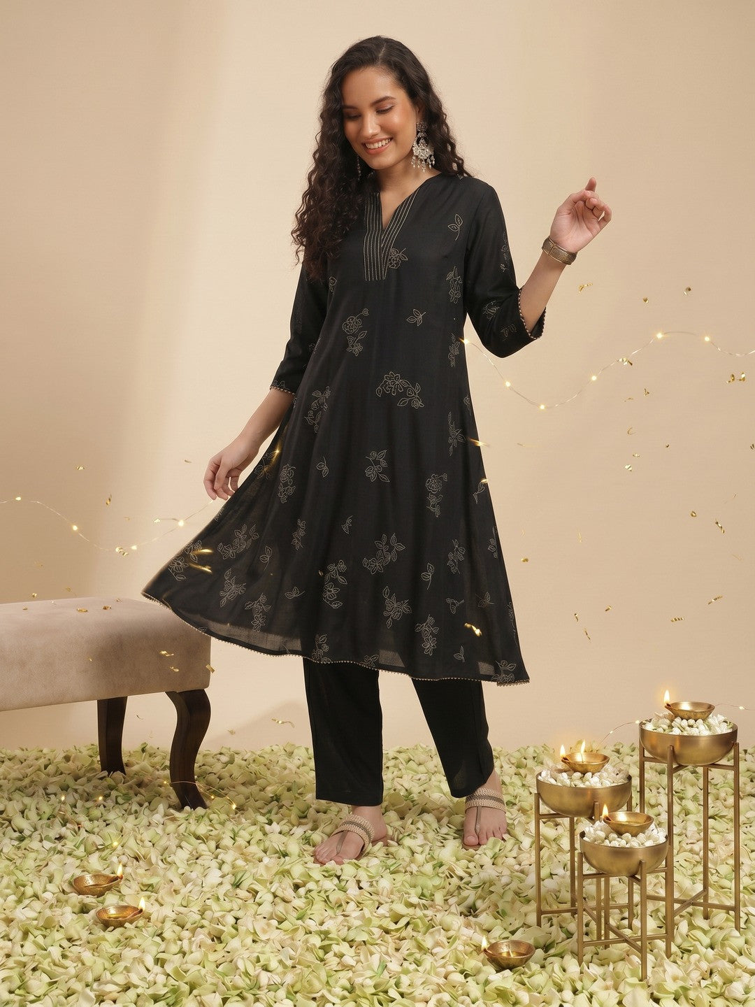 Floral Printed Regular A-Line Kurta with Trousers