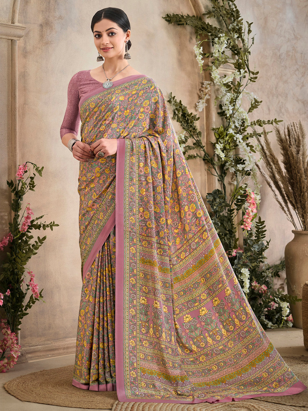 Women's Crepe Mauve Printed Designer Saree With Blouse Piece