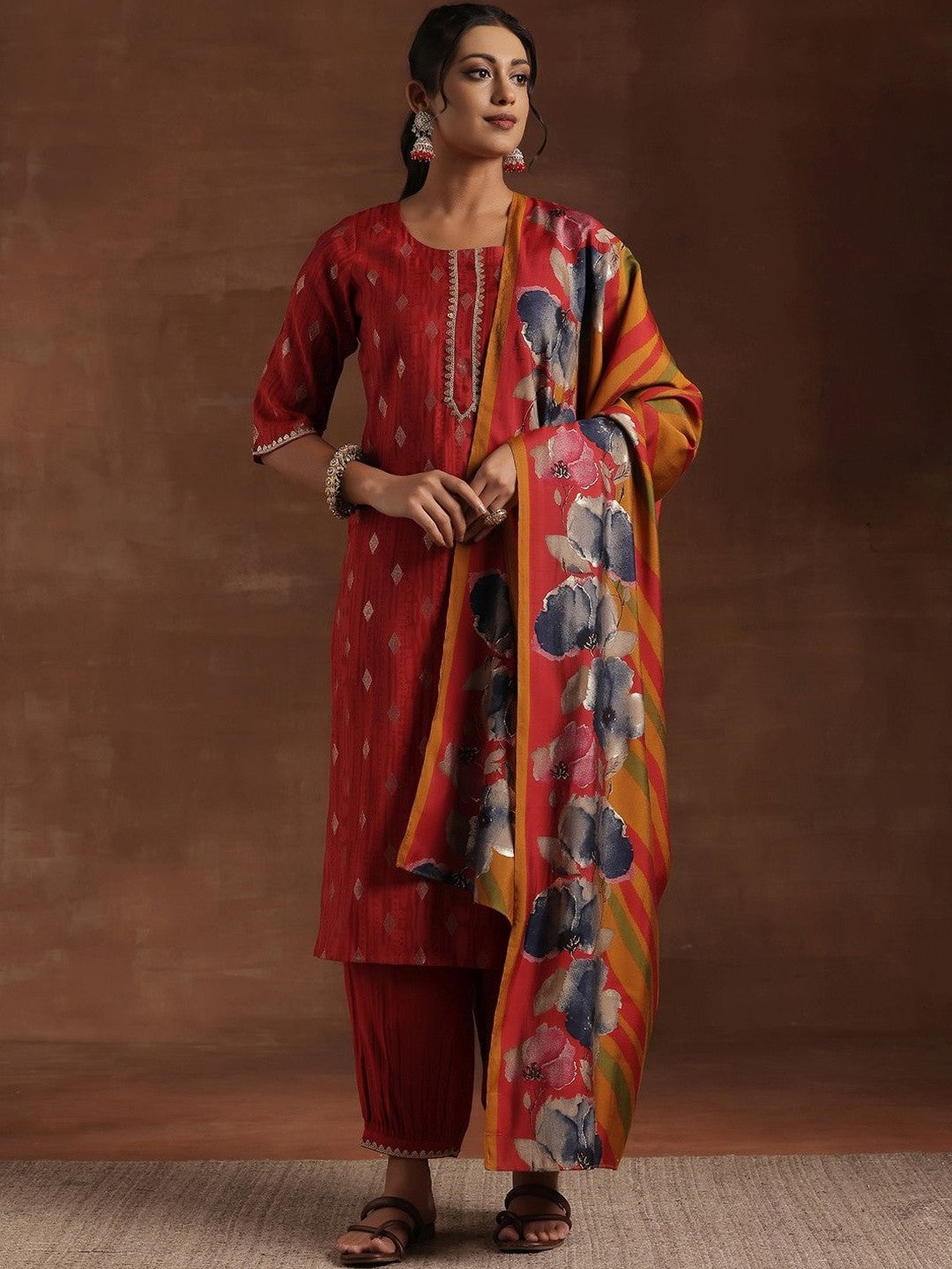 Women Ethnic Motifs Printed Regular Thread Work Kurta with Patiala & With Dupatta