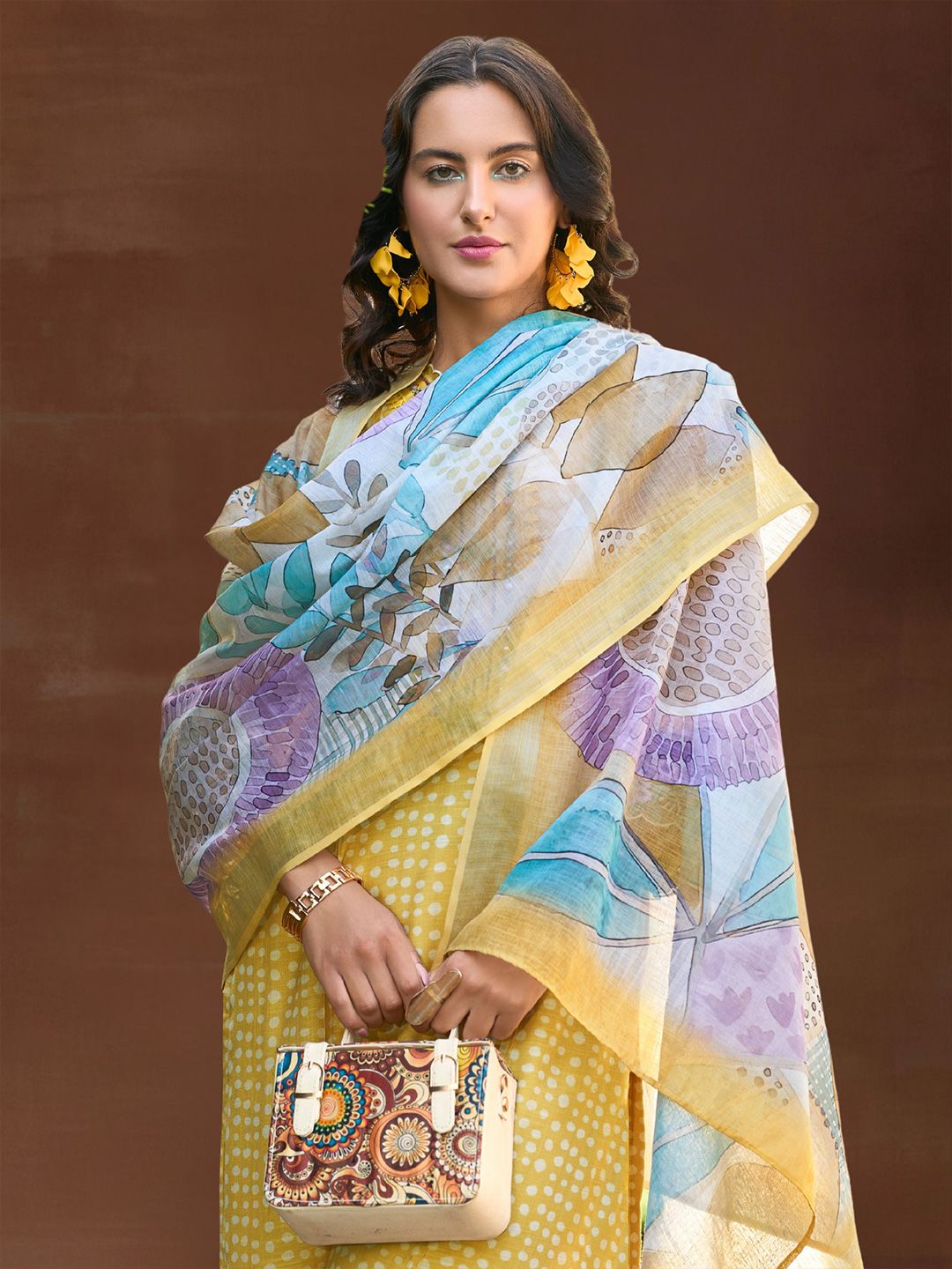 Dhiyona IE Women Ethnic Motifs Printed Regular Thread Work Linen Kurta with Trousers & With Dupatta