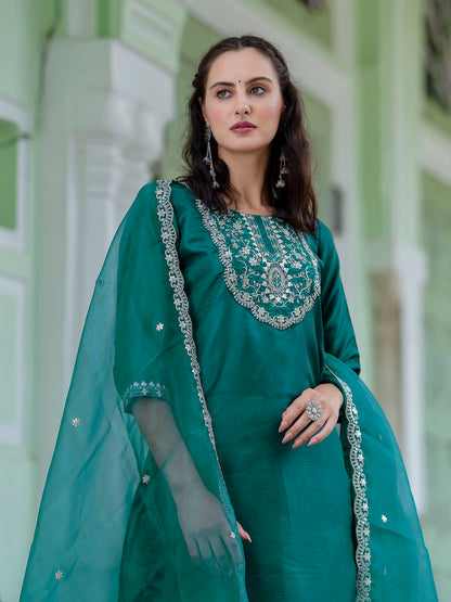 Dhiyona VV Muskan Silk Blend Embroidered Kurta Set with Dupatta
