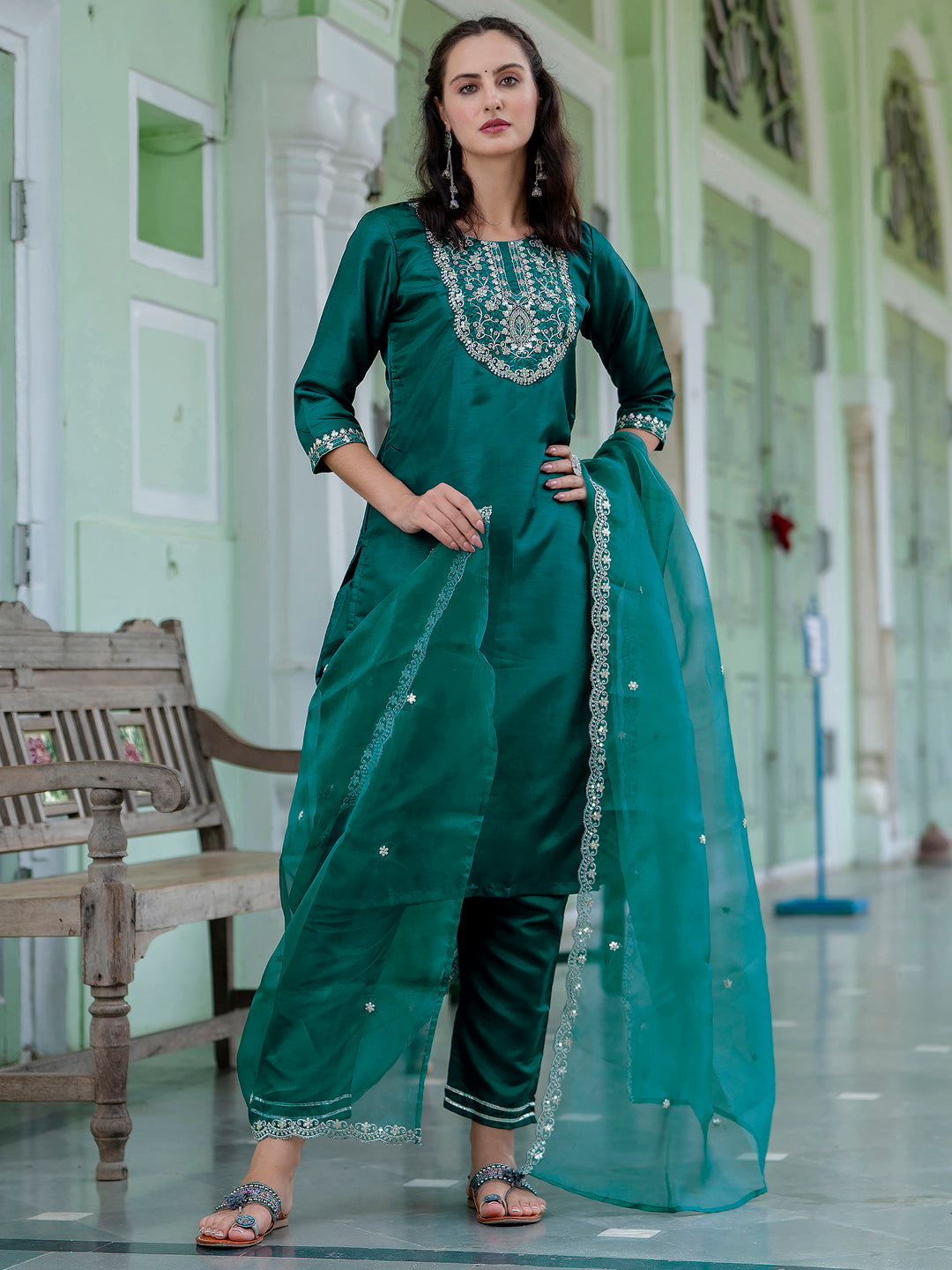 Dhiyona VV Muskan Silk Blend Embroidered Kurta Set with Dupatta