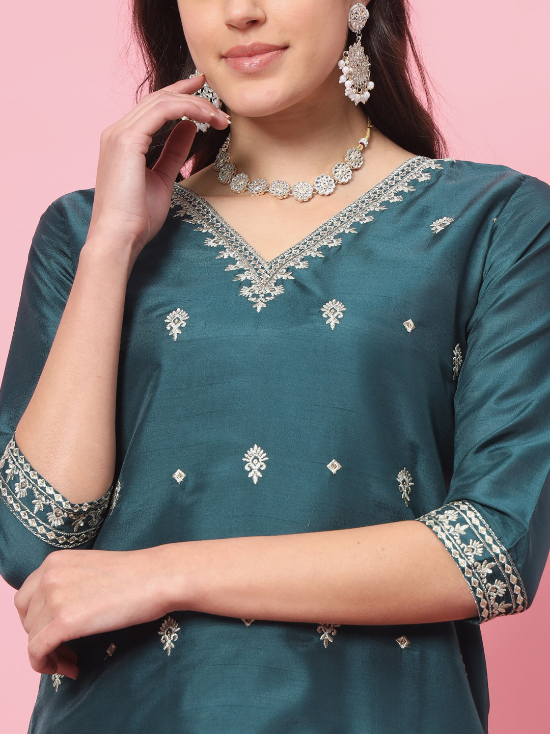 Dhiyona VV Triveni Silk Blend Kurta and Trouser Set with Organza Dupatta
