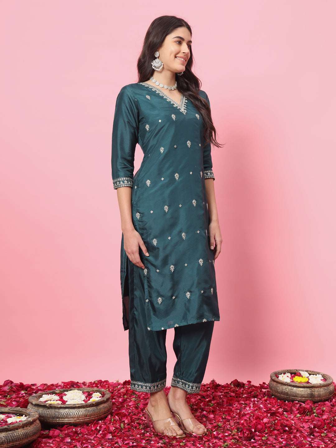 Dhiyona VV Triveni Silk Blend Kurta and Trouser Set with Organza Dupatta