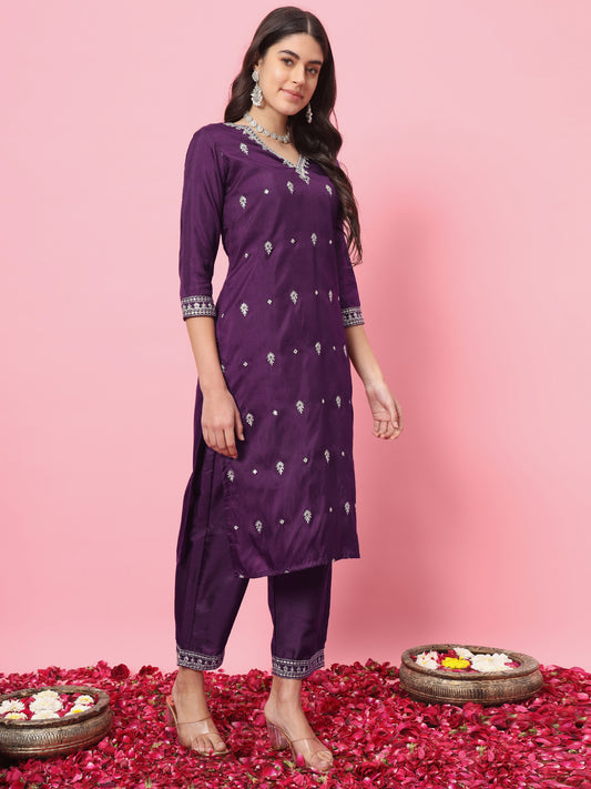 Dhiyona VV Saanjh Silk Blend Kurta and Trouser Set with Organza Dupatta