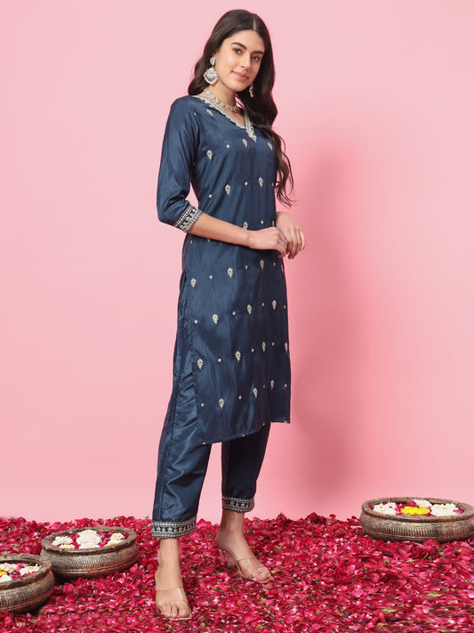 Dhiyona VV Pushp Silk Blend Kurta and Trouser Set with Organza Dupatta