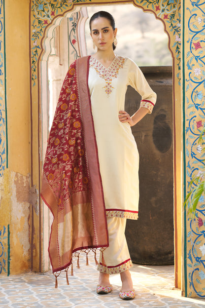 Dhiyona VV Varnika Womens Silk Blend Kurta Pant Set with Banarasi Dupatta Embroidered Ethnic Wear for Elegant Look