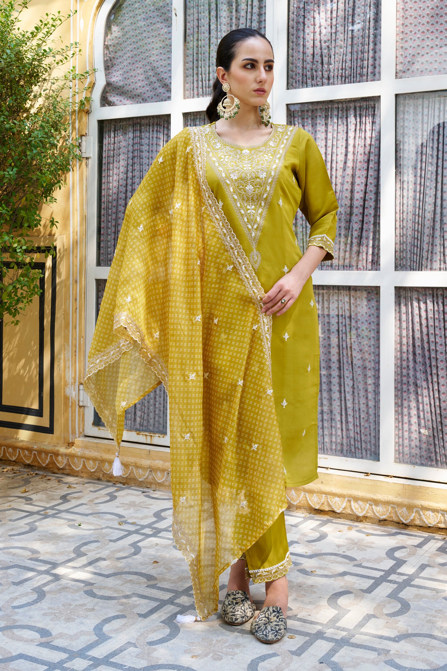 Dhiyona VV Tridevi Embroidered Silk Blend Straight Suit With Dupatta