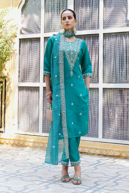 Dhiyona VV Surabhi Embroidered Silk Blend Straight Suit With Dupatta