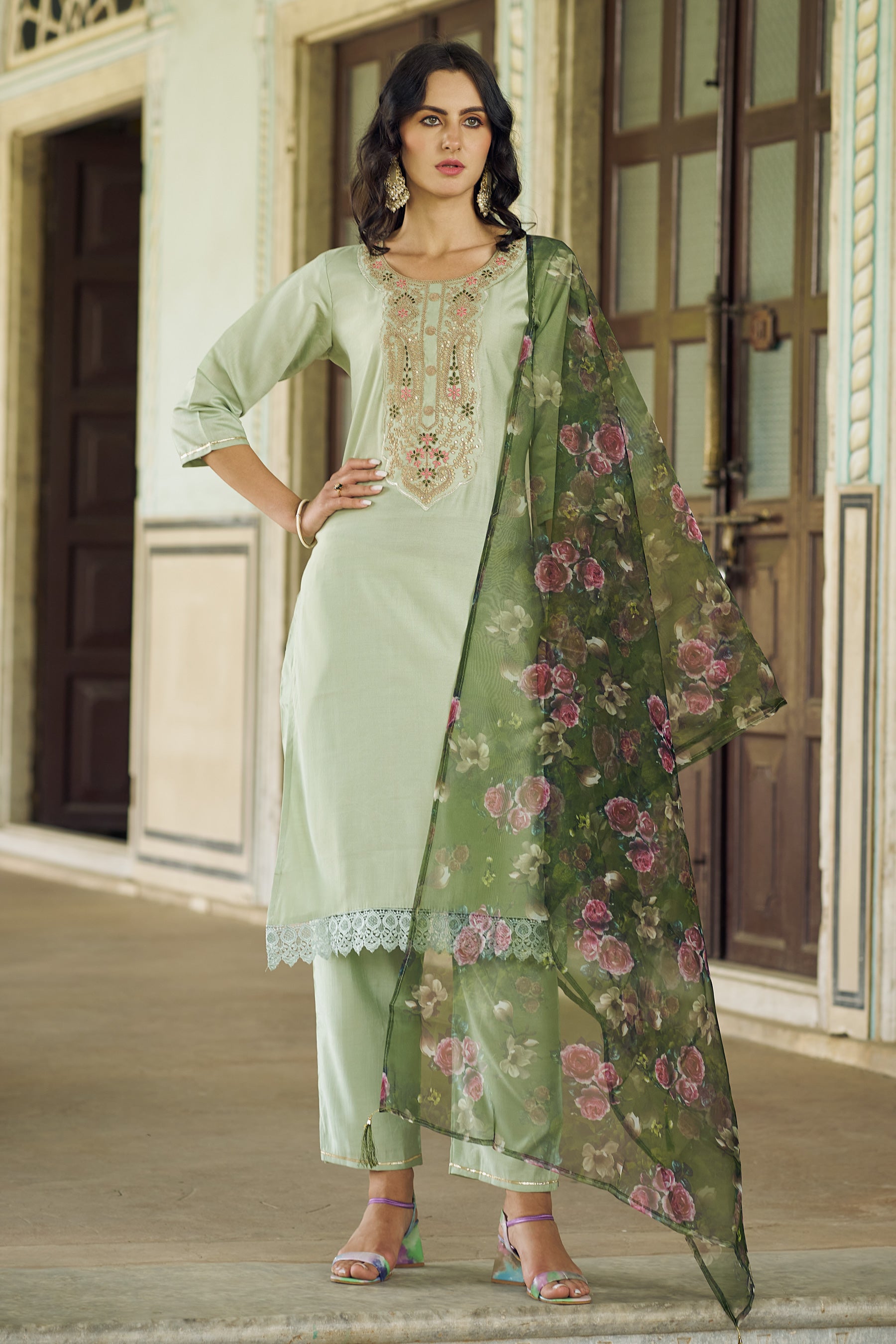 Dhiyona VV Kanchana Women Kurta and Pant Sets Viscose Rayon Fabric