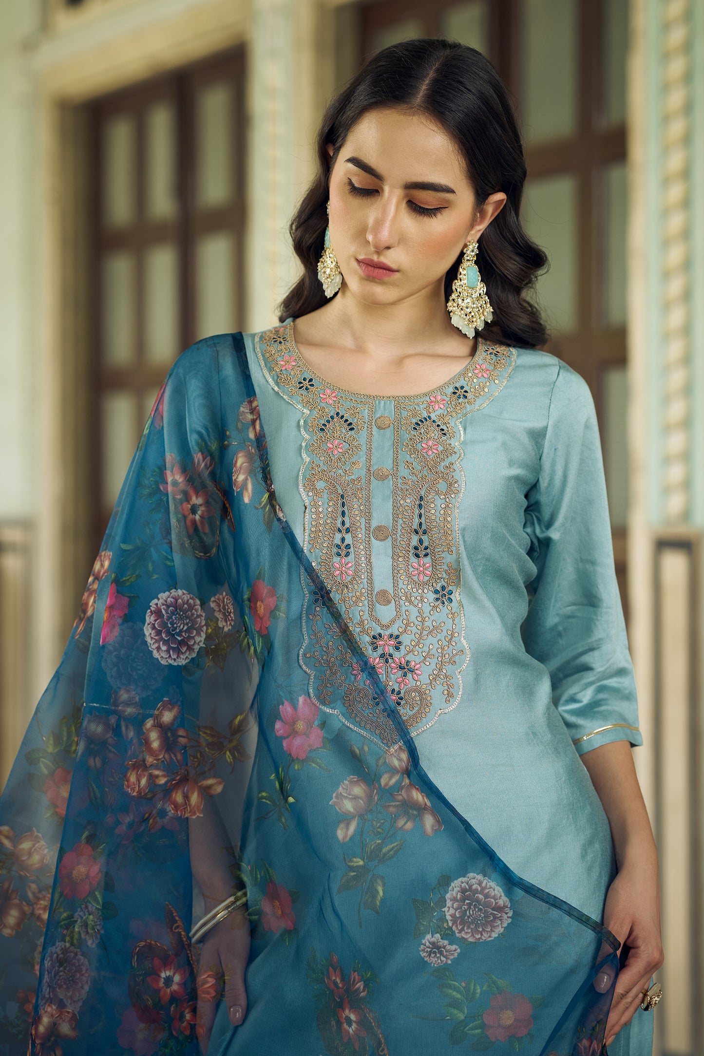 Dhiyona VV Vedika Women Kurta and Pant Sets Viscose Rayon Fabric