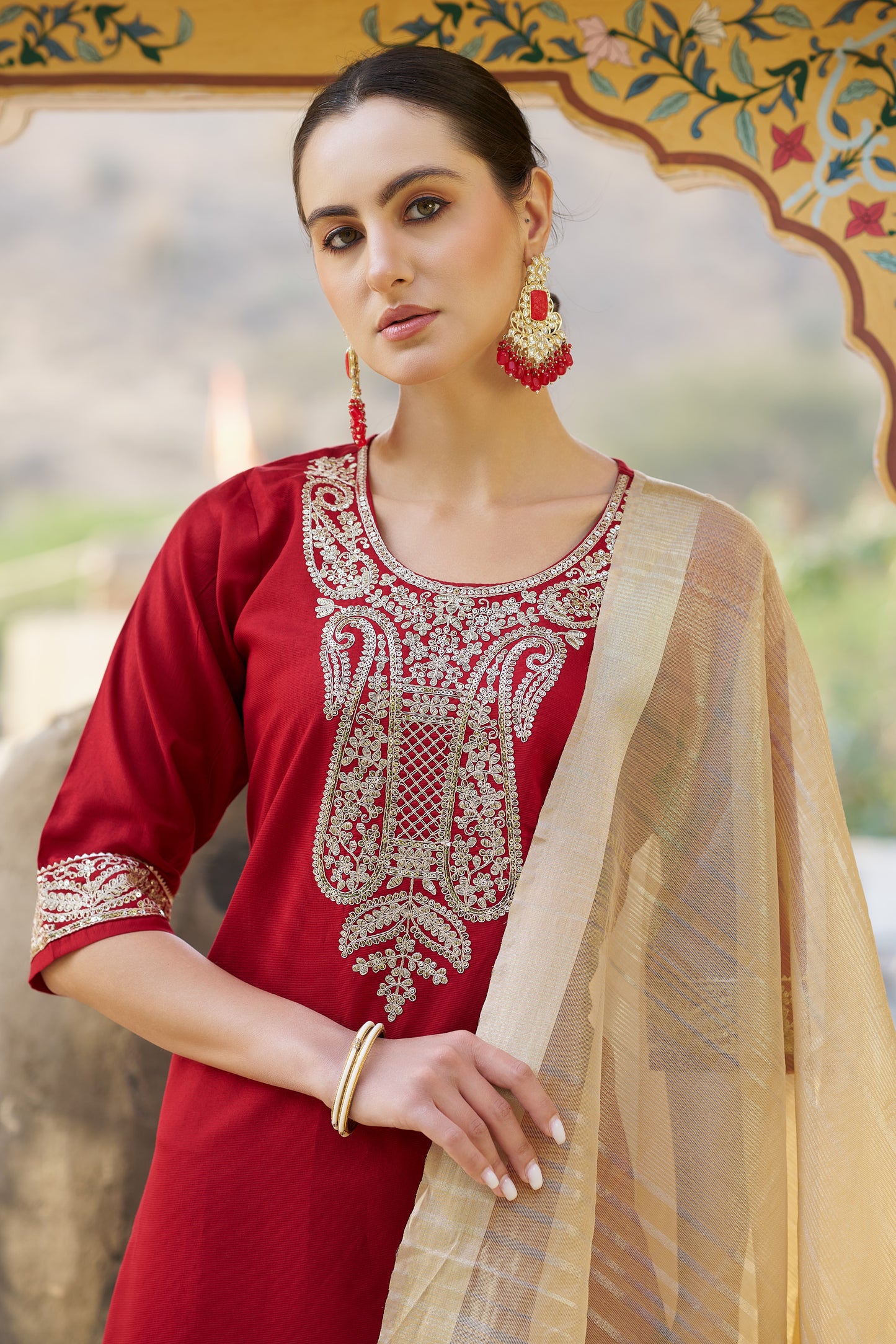 Dhiyona VV Women Kurta and Pant Sest Viscose Rayon