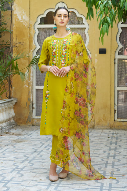 Dhiyona VV Reshmi Women Kurta and Pant Sets Viscose Rayon Fabric