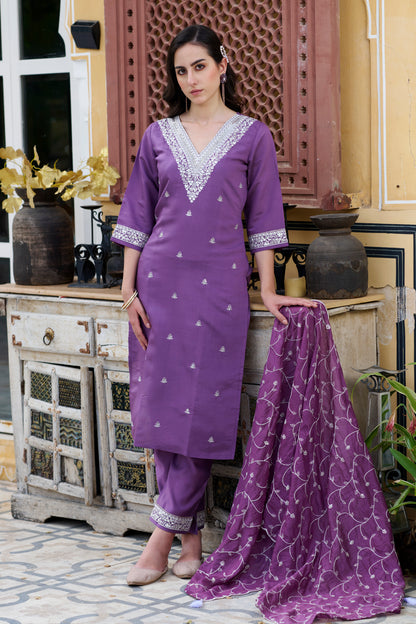 Dhiyona VV Shehnai Women Kurta and Pant Sets Silk Blend Fabric
