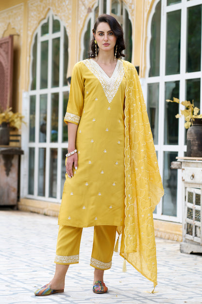 Dhiyona VV Kalpana Women Kurta and Pant Sets Silk Blend Fabric