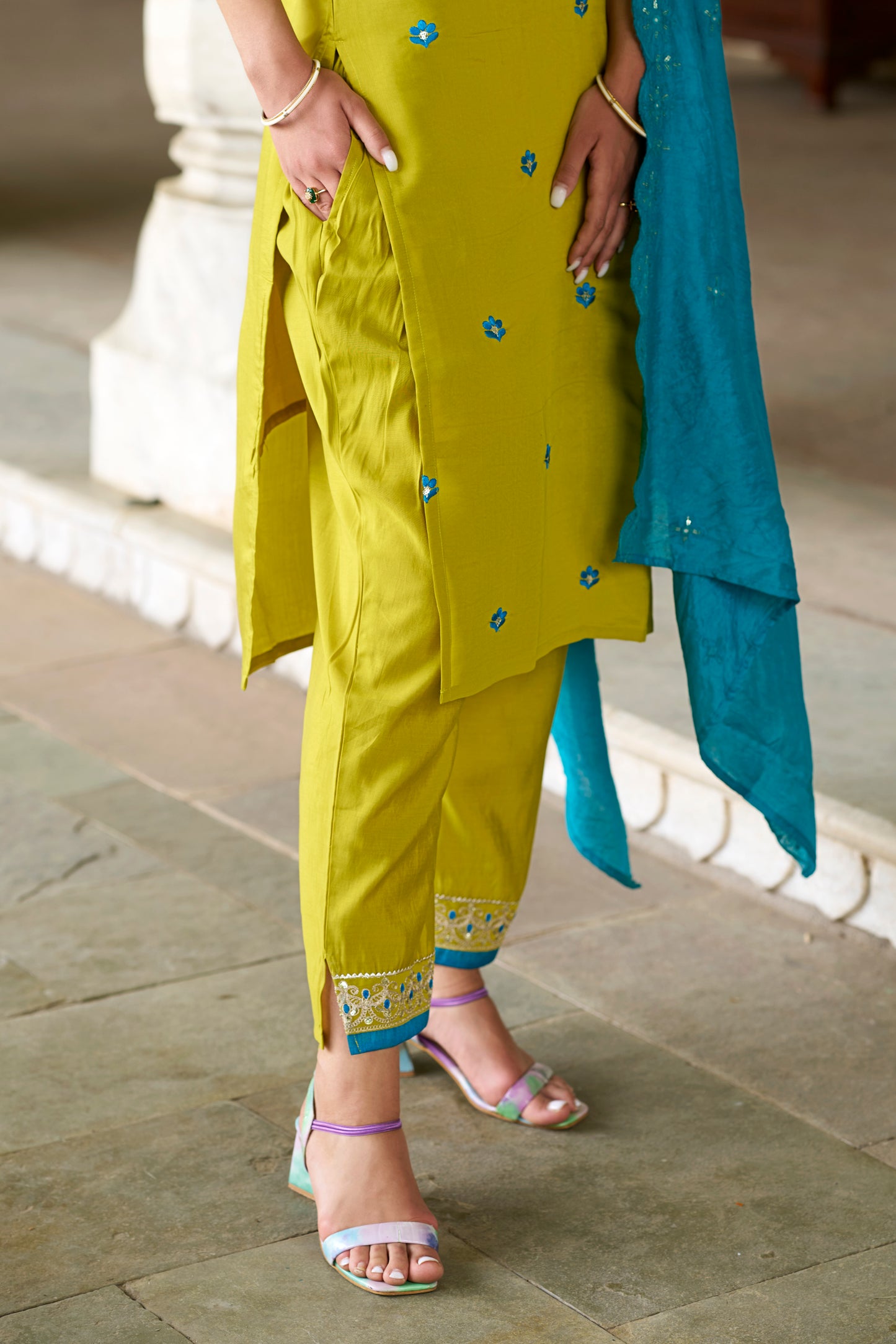 Dhiyona VV Chandni Women Kurta and Pant Sets Silk Blend Fabric