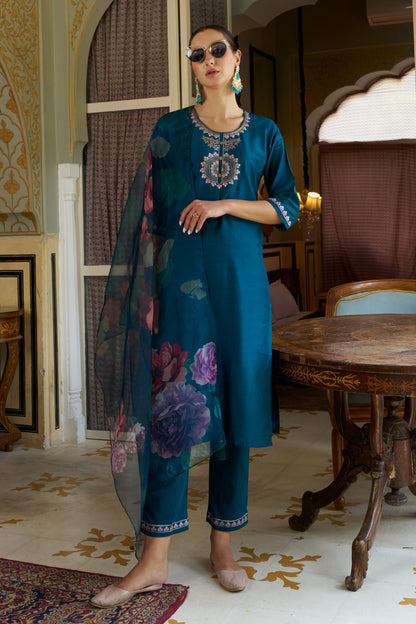 Dhiyona VV Bhoomi Women Kurta and Pant Sets Cotton Silk Fabric