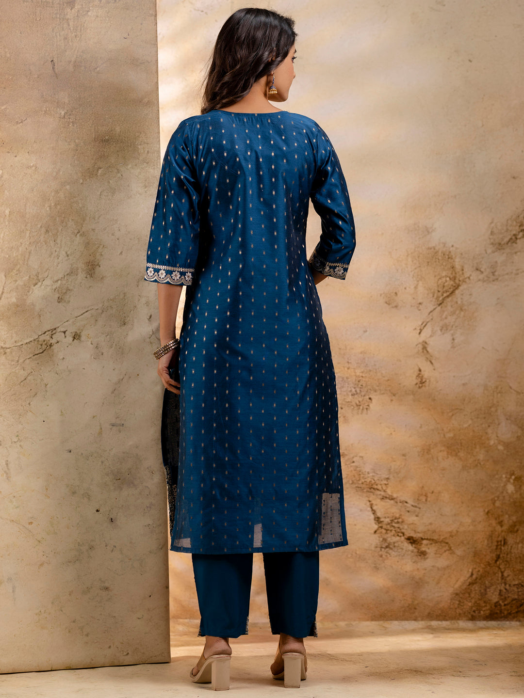 Dhiyona VV Chitta Chanderi Silk Blend Kurta Set