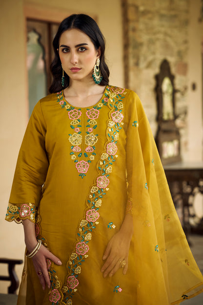 Dhiyona VV Noushin Women's Embroidered Viscose Roman Silk Kurta Pant Set with Organza Dupatta Elegant Lightweight Ethnic Wear
