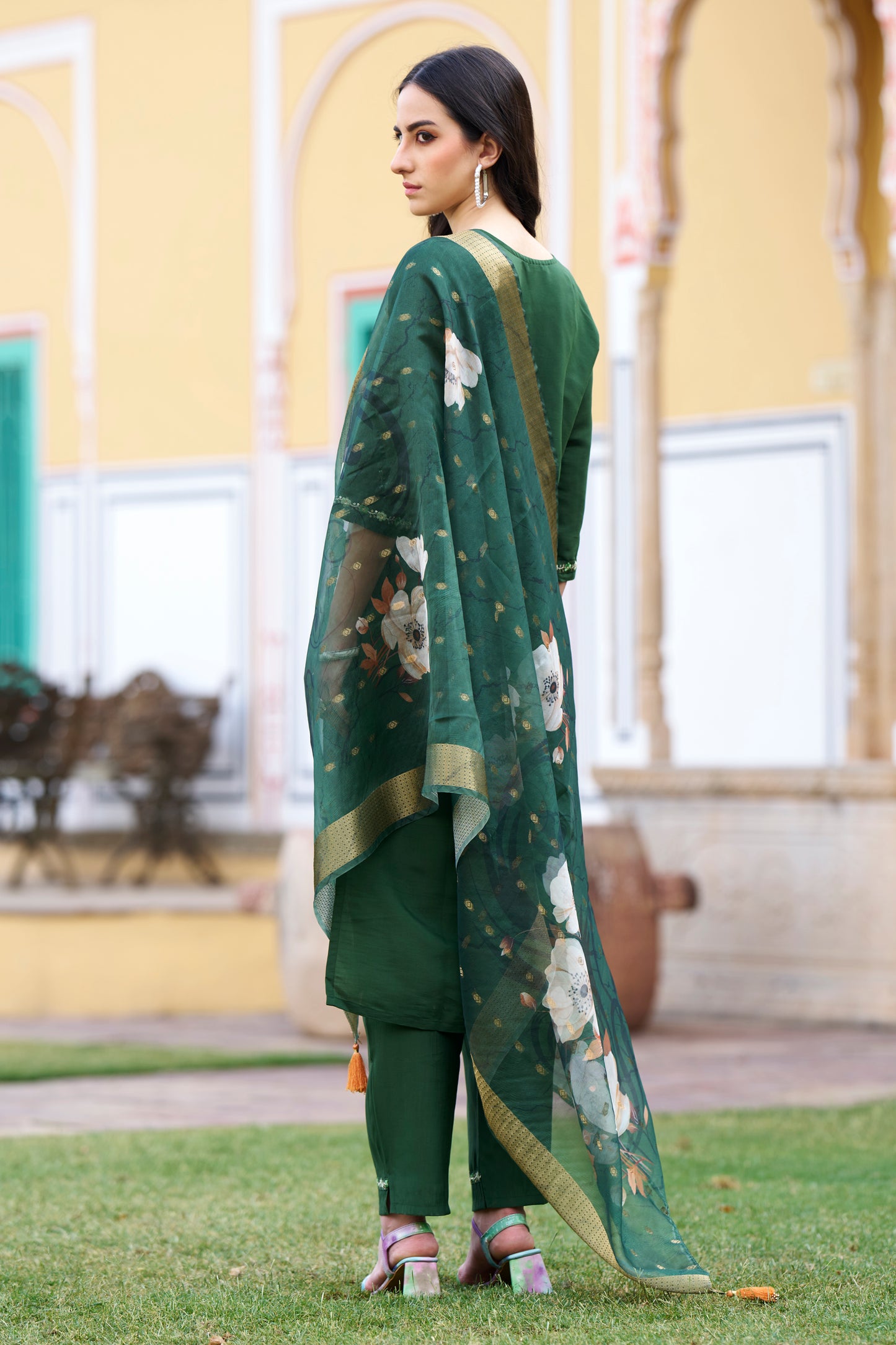 Dhiyona VV Sitara Women Kurta and Pant Sets Viscos Roman Silk Fabric